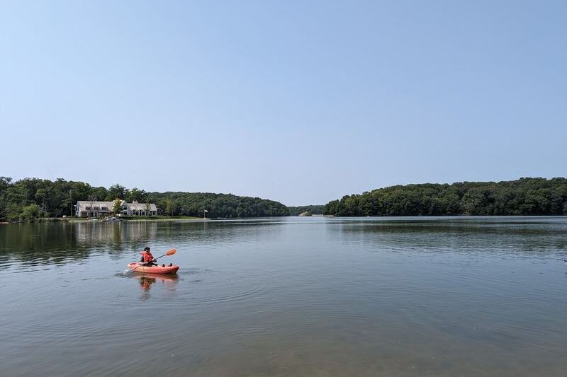 This Iowa State Park Surprises You With an 812-Acre Lake and a Swimming Beach Where the Water Is Gorgeous