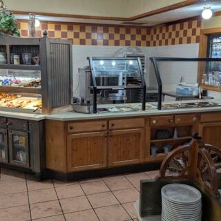 This Southern Oklahoma Buffet Feels Less Like a Restaurant and More Like a Family Tradition