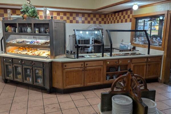 This Southern Oklahoma Buffet Feels Less Like a Restaurant and More Like a Family Tradition