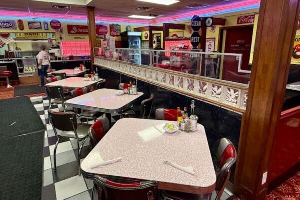 10 Family-Owned Oklahoma Restaurants Where Twenty Dollars Still Buys A Feast
