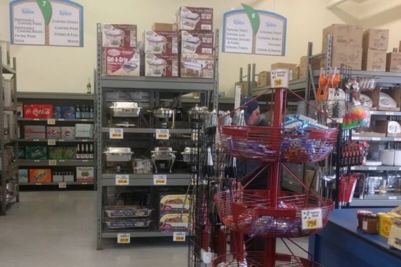 This Cavernous Maryland Wholesale Grocer Beats Costco’s Per-Unit Prices on Bulk Meat and Produce