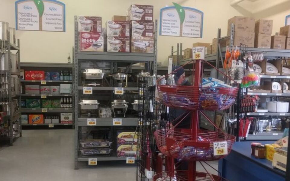 This Cavernous Maryland Wholesale Grocer Beats Costco’s Per-Unit Prices on Bulk Meat and Produce