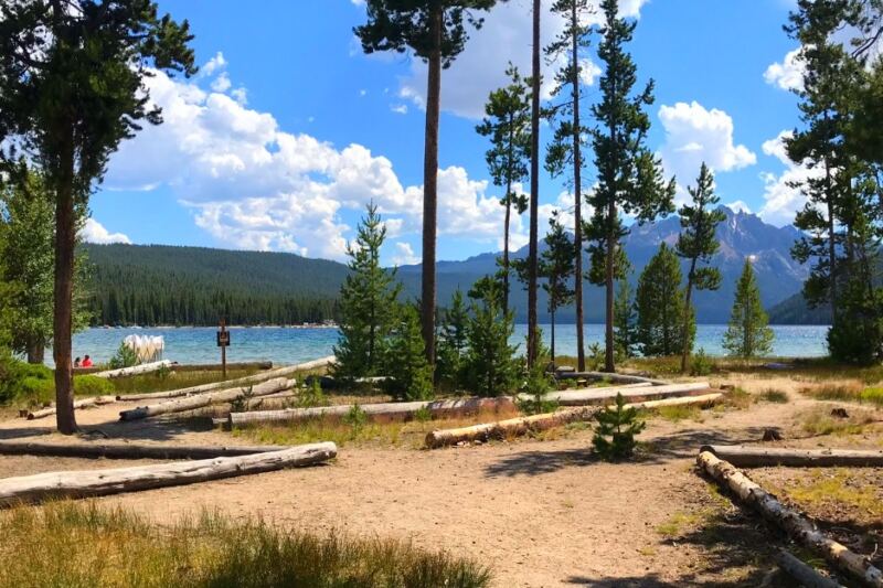 12 Idaho Campgrounds With Stunning Natural Scenery