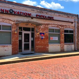 15 U.S. Cities That Still Have Original Brick Streets