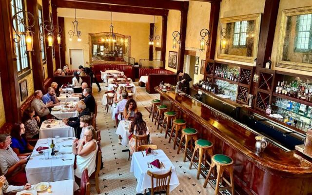 This Chic South Carolina Trattoria Is One of the Most Stylish Italian Dinners in Charleston