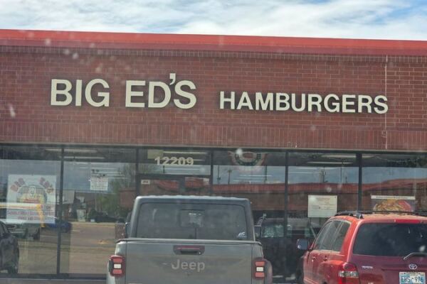 This Vintage Oklahoma Diner Serves Burgers So Big They Arrive on a Pizza Pan