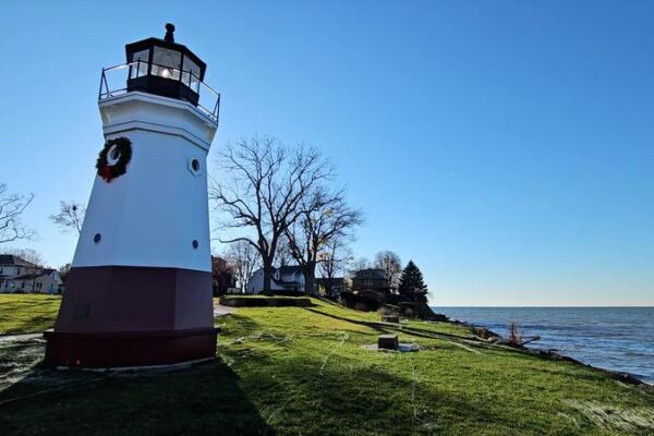This Vermilion Ohio Lighthouse Stands Right In Town And Anchors A Storybook Lake Erie Harbor