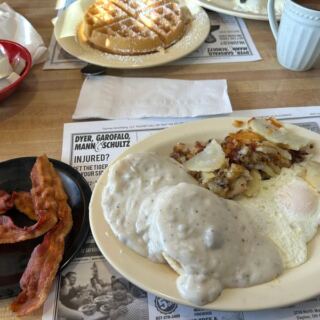 You Haven’t Really Started Your Morning Until You’ve Had The Biscuits And Gravy At This Ohio Gem