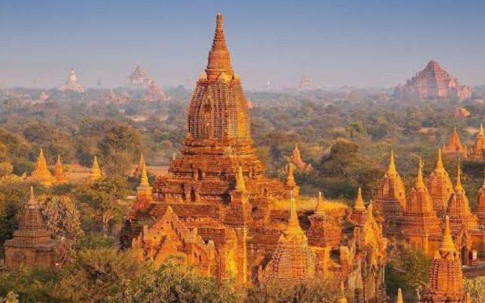15 Enormous Temples That Have Endured Wars, Empires, and Centuries
