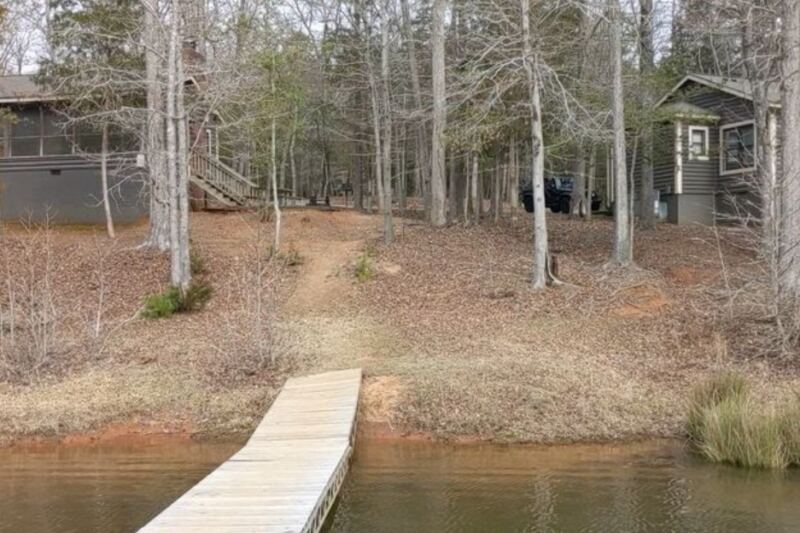 9 Georgia State Parks Where You Can Rent a Cabin Right on the Water