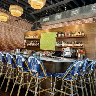 10 Restaurants Beyond Honolulu That Are Worth the Drive Around the Island