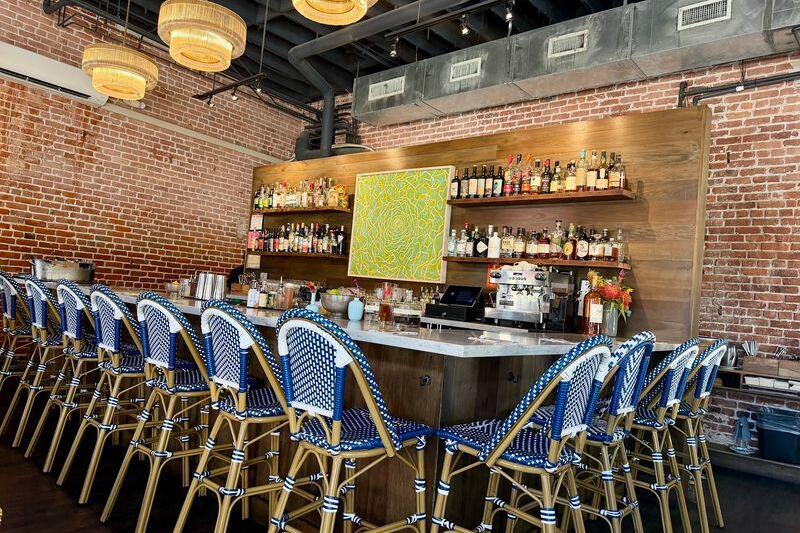 10 Restaurants Beyond Honolulu That Are Worth the Drive Around the Island