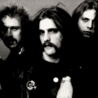 15 Explosive Band Breakups Music Fans Still Talk About