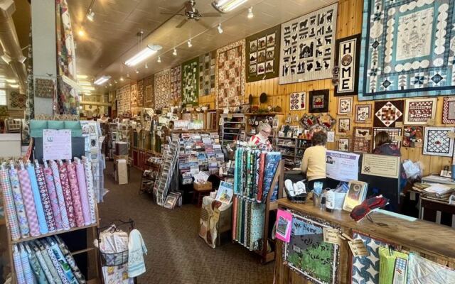 Serious Sewers Happily Drive Hours to Take Classes at This Oregon Quilt Shop