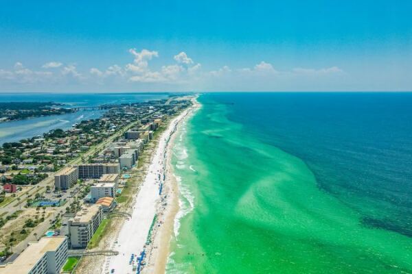 Retirees Are Living Comfortably on Social Security Alone in This Laid-Back Florida Beach Town