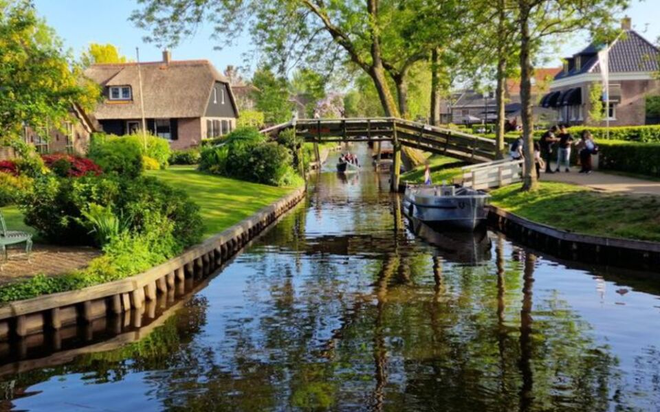 15 Towns Famous for Strange Traditions, Landscapes, and Local Oddities