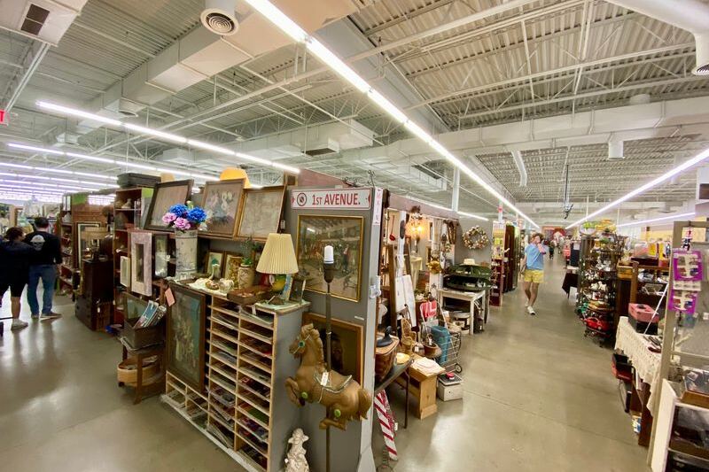 10 Ohio Antique Malls So Big You’ll Lose A Whole Saturday Digging Through Them