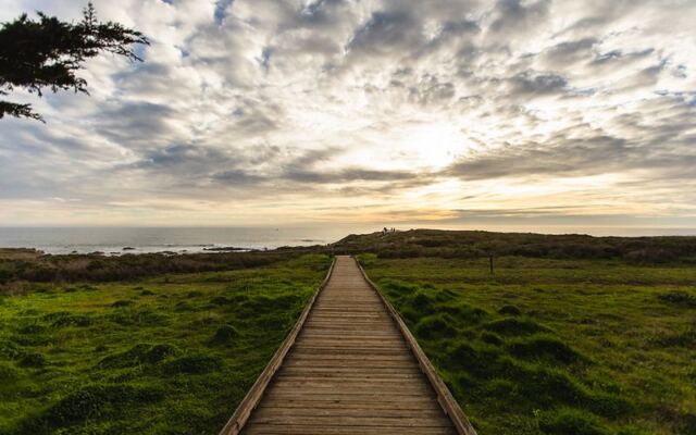 You’d Never Guess This Quiet California Town Hides Some Of The Coast’s Best Sunsets And Beaches