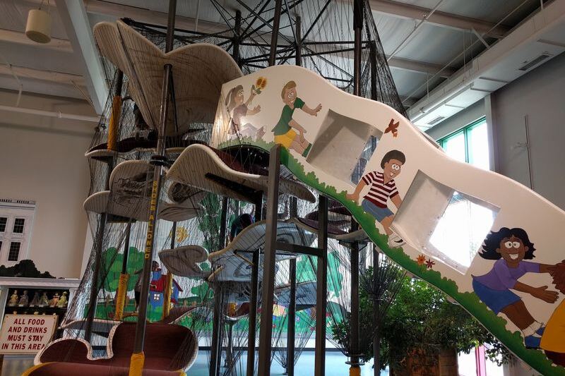 This Oklahoma Children’s Museum in Seminole Hides a Giant Climbing Maze Kids Won’t Leave