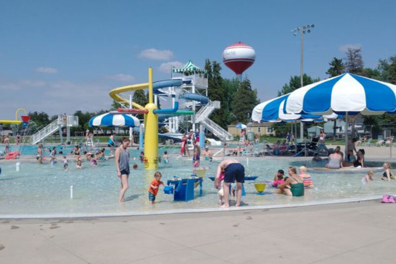These 12 Minnesota Water Parks Make for a Perfect Summer Outing