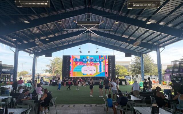 This Jacksonville Outdoor Food Hall Serves Tacos, Live Music, and Even a Dog Park in Florida