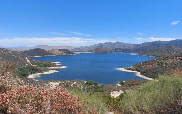 This California Reservoir Pairs Swim Beaches and Pacific Crest Trail Hiking With Boating and Campsites