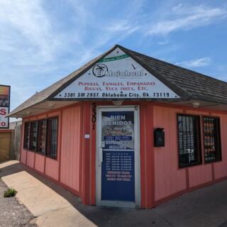 Tucked Away in Oklahoma City, This Little Spot Serves Authentic Salvadoran Pupusas Made Fresh