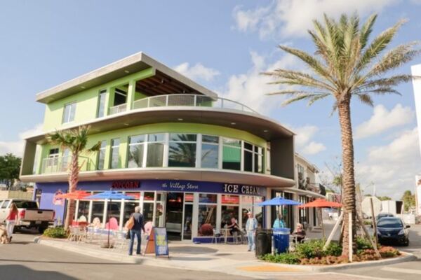 Fort Lauderdale Beach Ice Cream Shop Still Scoops Homemade Flavors Steps From the Sand