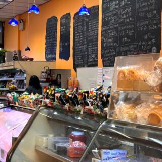 This Downtown Philadelphia Cafe Is a Popular Stop for Quick Breakfasts and Fresh Lunches