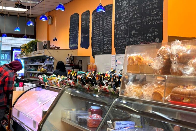 This Downtown Philadelphia Cafe Is a Popular Stop for Quick Breakfasts and Fresh Lunches