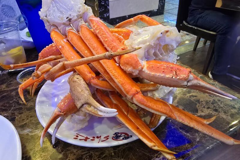 This All-You-Can-Eat Seafood Buffet In California Loads Your Plate With Crab Legs And Dim Sum