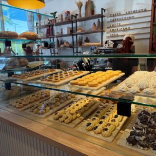 12 Italian Heritage Bakeries in Florida Keeping Old-School Cannoli and Family Recipes Alive