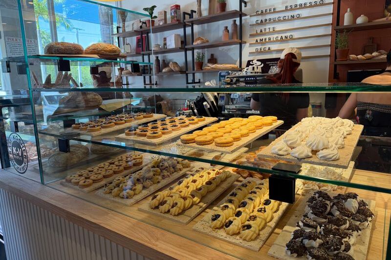 12 Italian Heritage Bakeries in Florida Keeping Old-School Cannoli and Family Recipes Alive