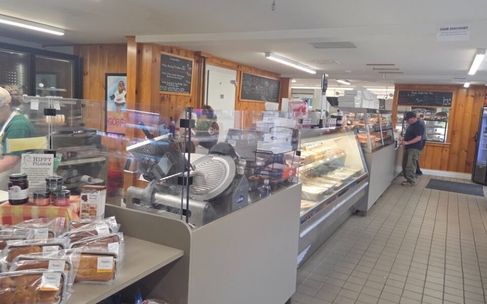 This Massachusetts Restaurant Serves a Full Thanksgiving Turkey Dinner Every Day of the Year