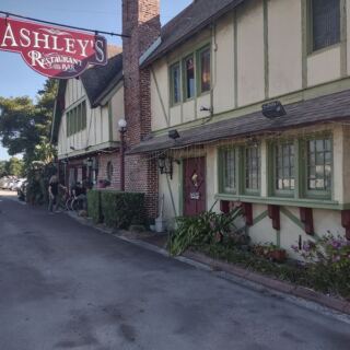This Historic Florida Restaurant Is So Haunted Guests Swear the Ghosts Never Left