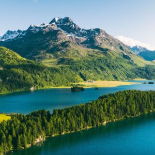 17 Stunning Lakes in Switzerland Worth Visiting Next Summer