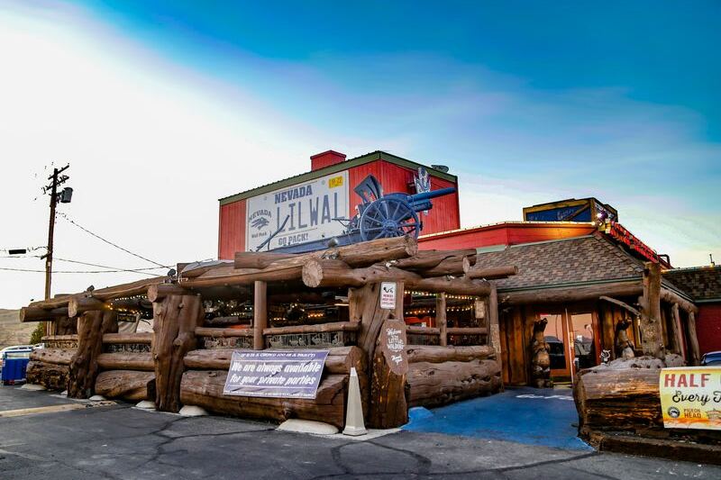 Reno Locals Have Packed This 1922 Sports Saloon for Generations for Its Perfectly Made Burgers