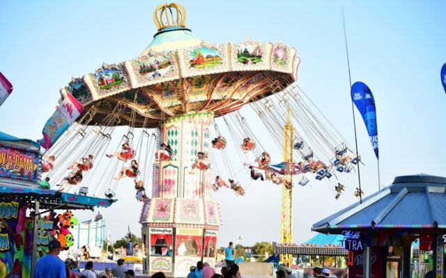 The Oklahoma State Fair in Oklahoma City Has Pig Races, Glass Blowing, and Corn Dogs Worth the Wait