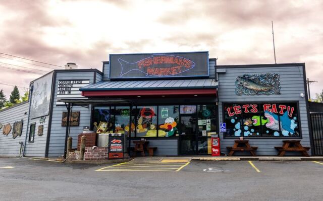 12 Oregon Fish Houses Where the Fried Catch Is Worth Every Mile of the Drive