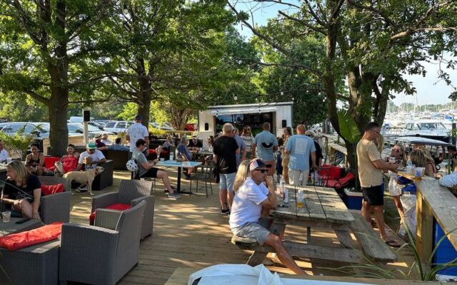 This Laid-Back Chicago Bar Sits Right on Burnham Harbor With Live Music Every Single Night