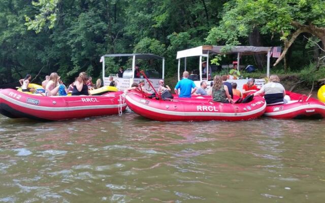 A Float Down Ohio’s Mohican River Gives You An Afternoon You’ll Retell For Years