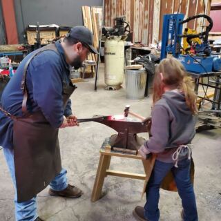 This Oregon Blacksmith Runs Beginner Classes Where You Forge Your Own Knife to Take Home