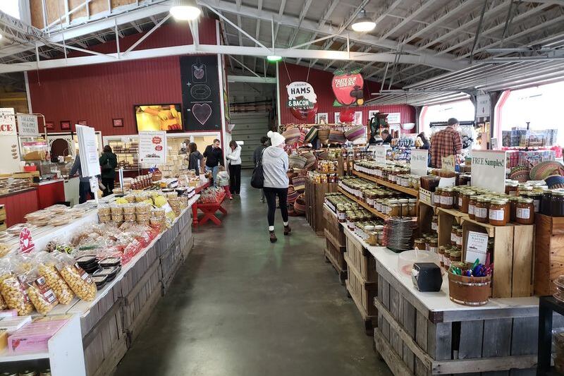 This Sprawling Virginia Farm Market Is Worth A Stop For Fresh-Baked Pies, Apple Cider Donuts, And Local Produce
