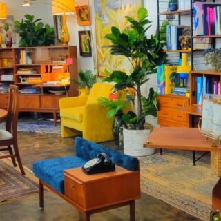 15 Vintage Shops Every Midcentury Collector Should Know