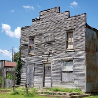 Our Guide to Hunting Down Oklahoma’s Strangest Ghost Towns This Halloween Season