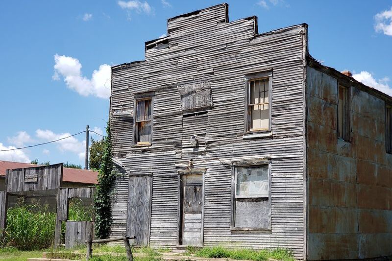 Our Guide to Hunting Down Oklahoma’s Strangest Ghost Towns This Halloween Season