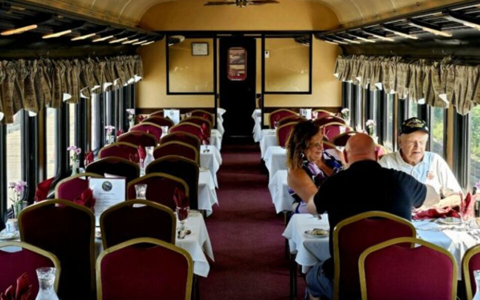 This Massachusetts Dinner Train Rolls Along The Cape Cod Canal While You Eat To A Sunset Over The Bay