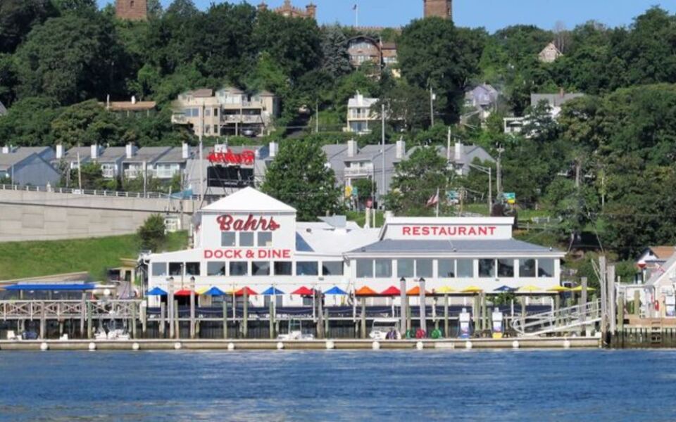 8 Old-School New Jersey Restaurants Locals Still Swear By After Decades