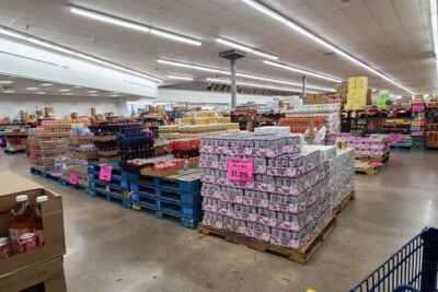 This Arizona Discount Grocery Stocks Name-Brand Staples So Cheap Regulars Keep Coming Back Weekly