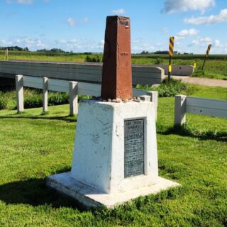 This Hidden Iowa Spot Is Where Three States Meet At Once